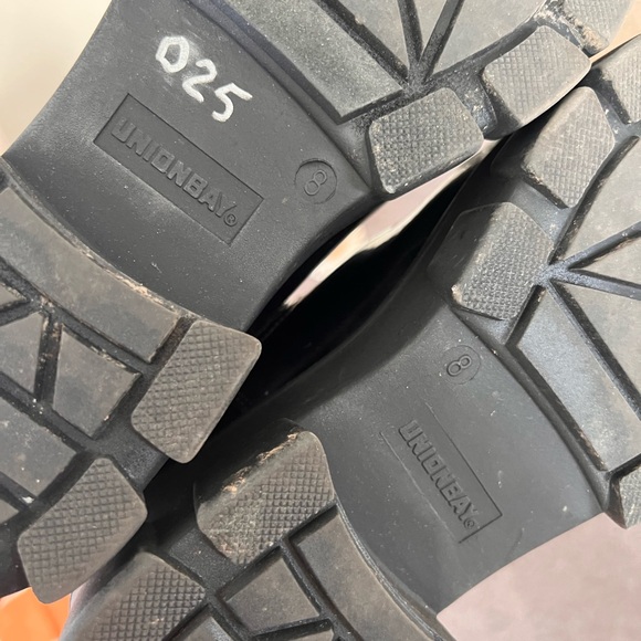 UNIONBAY Rugged Black Footwear - Picture 6 of 6